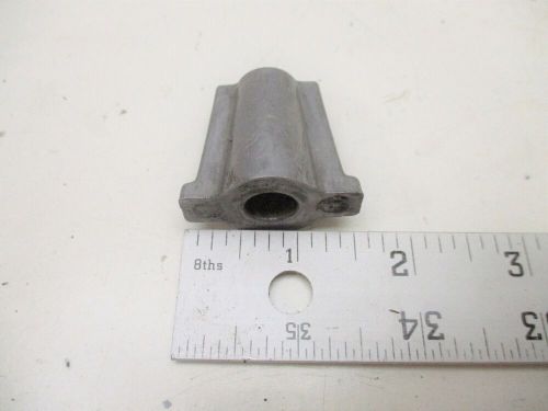 0340418 340418 evinrude johnson 90-175 hp outboard upper mount retainer