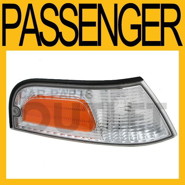 1998-2002 ford crown victoria corner lamp fo2521147 park light side marker right