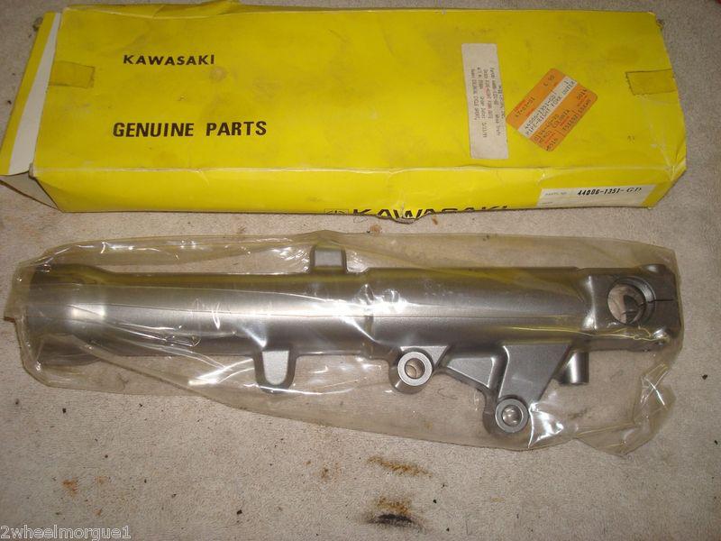 Kawasaki nos lower right fork tube zx6r ninja 1995-1997 