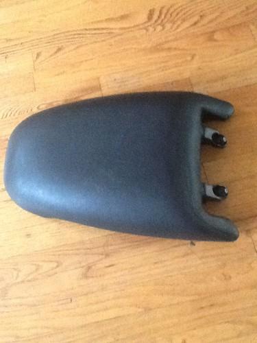 Bmw r1100r/r850r back seat