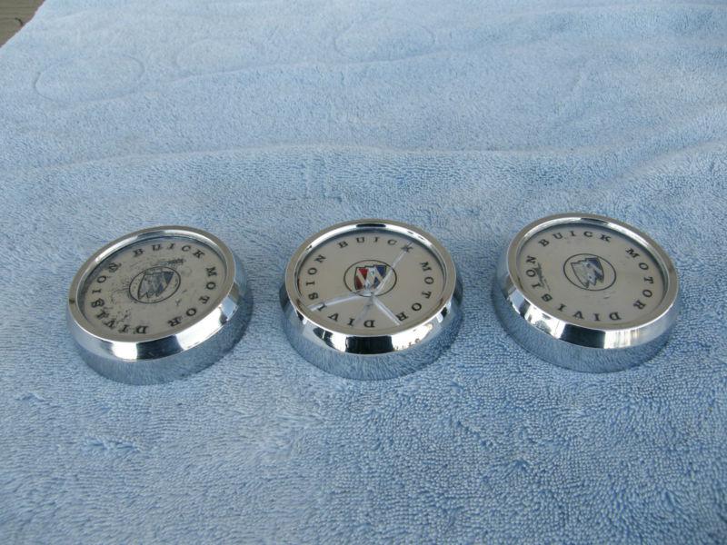 Buick chrome wheel center caps riviera electra lesabre nice free ship lower 48