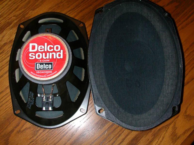  two 6" x 9" radio speakers delco 4 ohm pontiac, chevelle, monte carlo, camaro