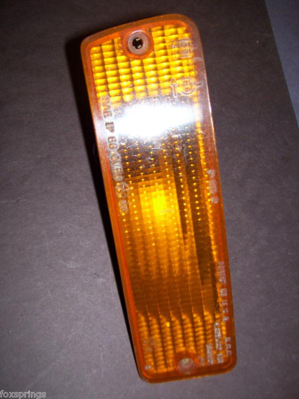 1986 1987 1988 mopar right parking light assembly - 4321582  /  4321580 - chr30 