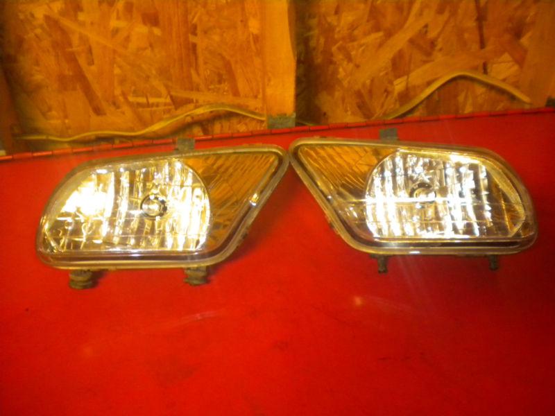 04 05 06 honda rancher 350 headlights oem great shape