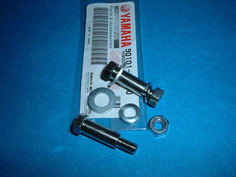 Yamaha  xt500, dt400, tail light to rear fender shoulder bolts  plus **(nos)**