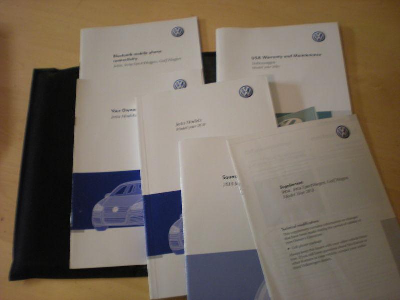 2010 vw jetta owners manuals and cover .