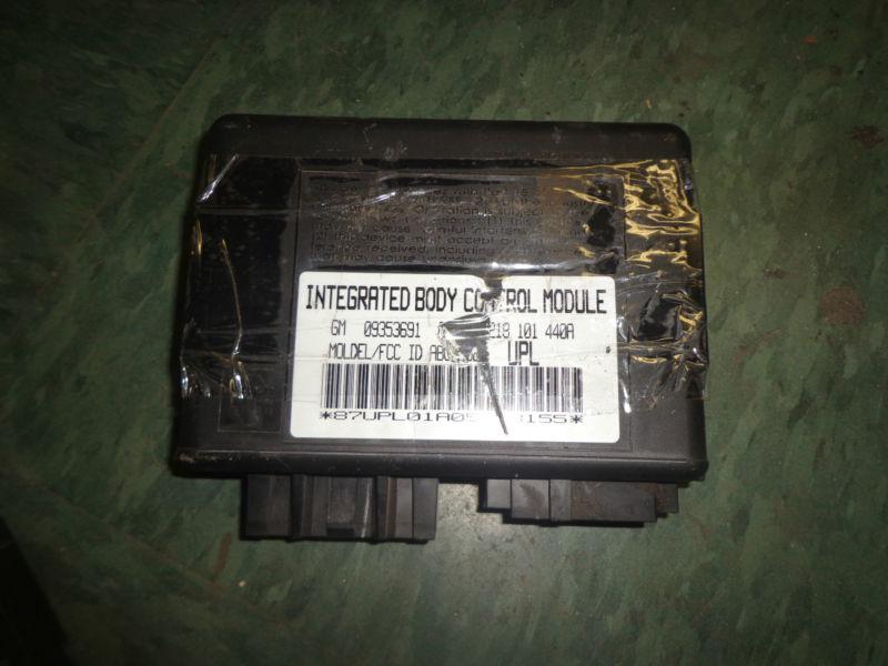 97-02 camaro firebird integrated body control module abo1702r bcm key 98 99 00