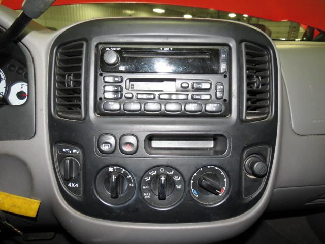 2001 ford escape radio trim dash bezel 2572366