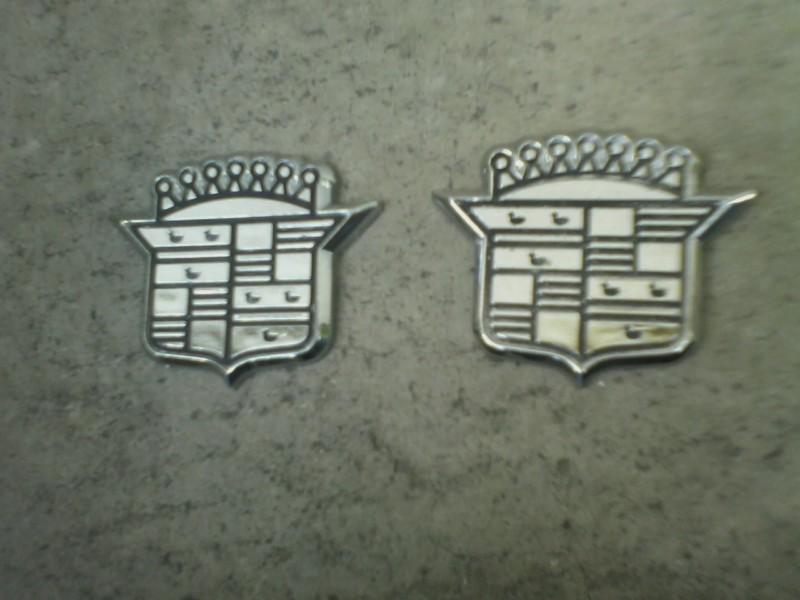 1980 's cadillac eldorado / seville tail light emblems