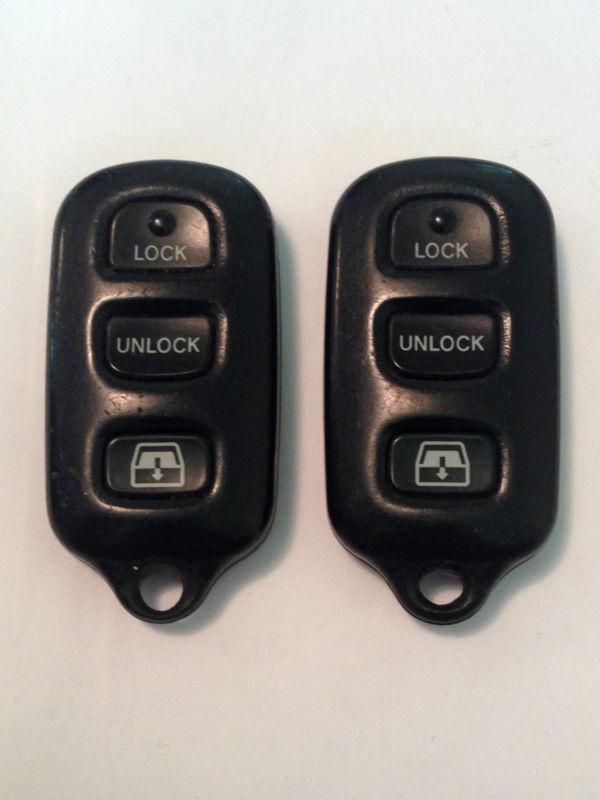 Hyq12ban  lot of 2 *rear window button* toyota keyless remote fobs total of 2   