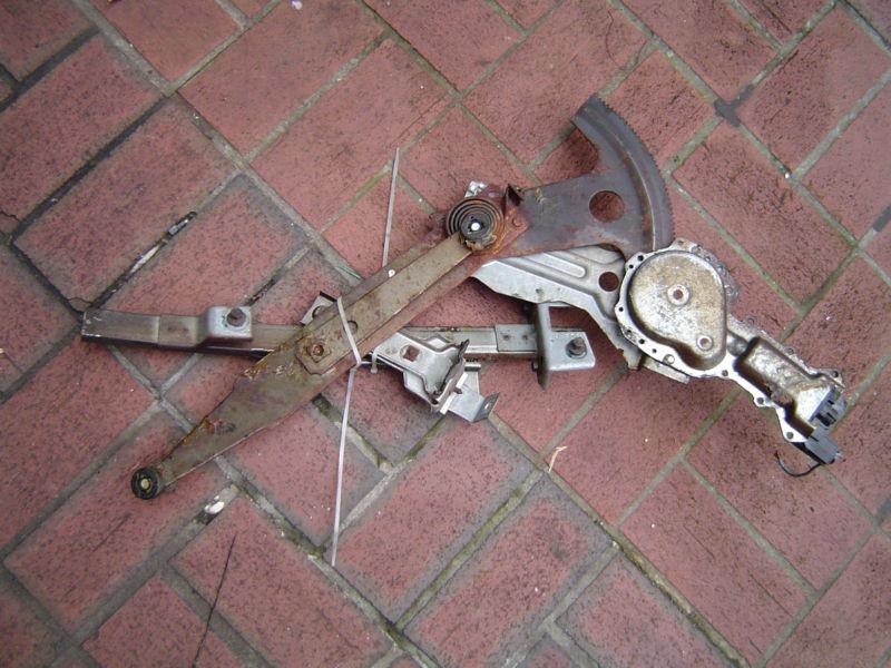 82-92 camaro firebird  rh power window regulator with motor and tracks trans am