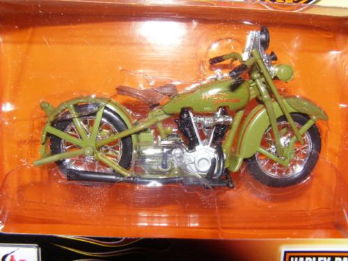 Harley '28 twin - olive - 1:18 - series 24