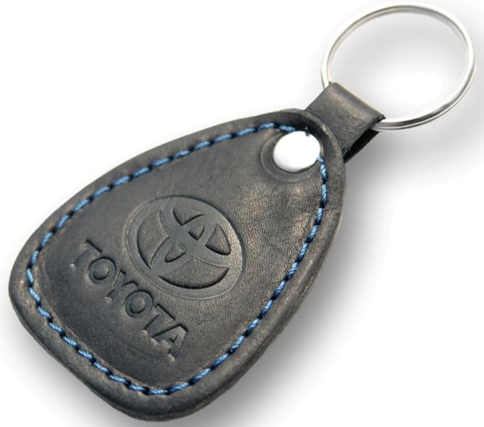 New leather black / blue keychain car logo toyota auto emblem keyring