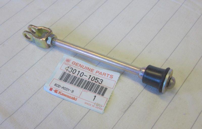 Kawasaki gpz zx900 a1 a2 a3 a4 a5 a6 a7 a8 ninja brake rod assy 43010-1053 nos