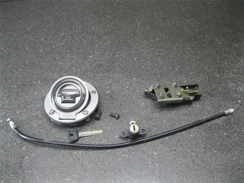 01 yamaha yzf r6 gas cap & seat lock & key 86f