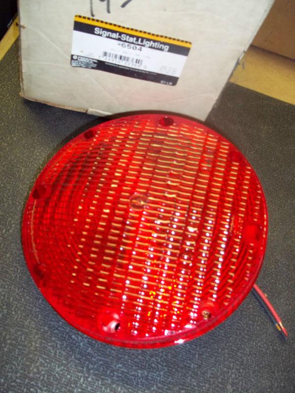 New  signal-stat lighting   pn  6504   7"  school bus light  two wire  