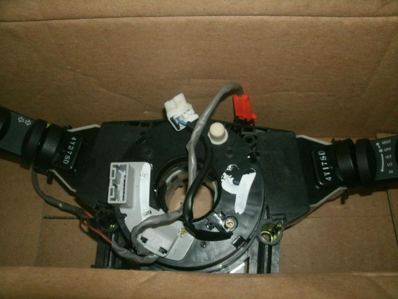 05 nissan maxima clockspring & switch assembly turn signal