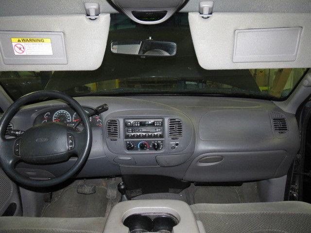 2000 ford f150 pickup glove box door 2603367