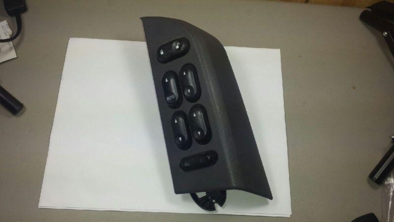 Used good condition ford master window switch 02-05 f250,350,450, excursion