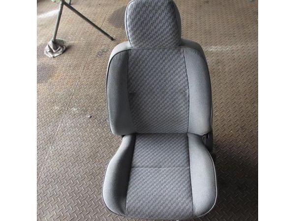 Toyota starlet 1992 assistant seat [8070600]