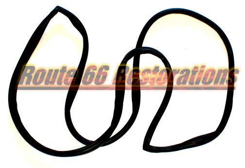 Nissan 850 hard body pick up truck rear glass weathersrtip gasket seal