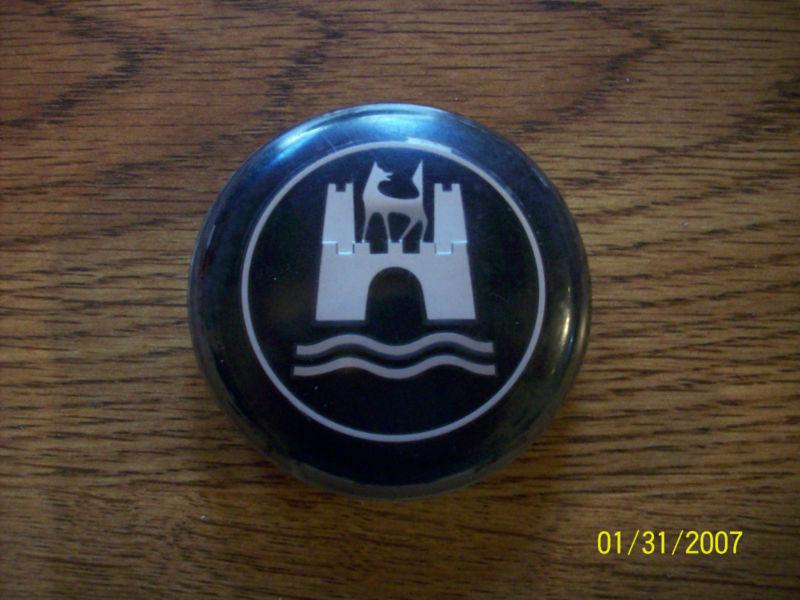 Sixties, seventies vw beetle horn button steering wheel center emblem