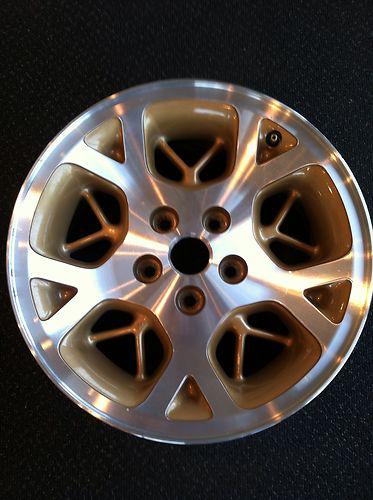 1996-1998 jeep grand cherokee wheel