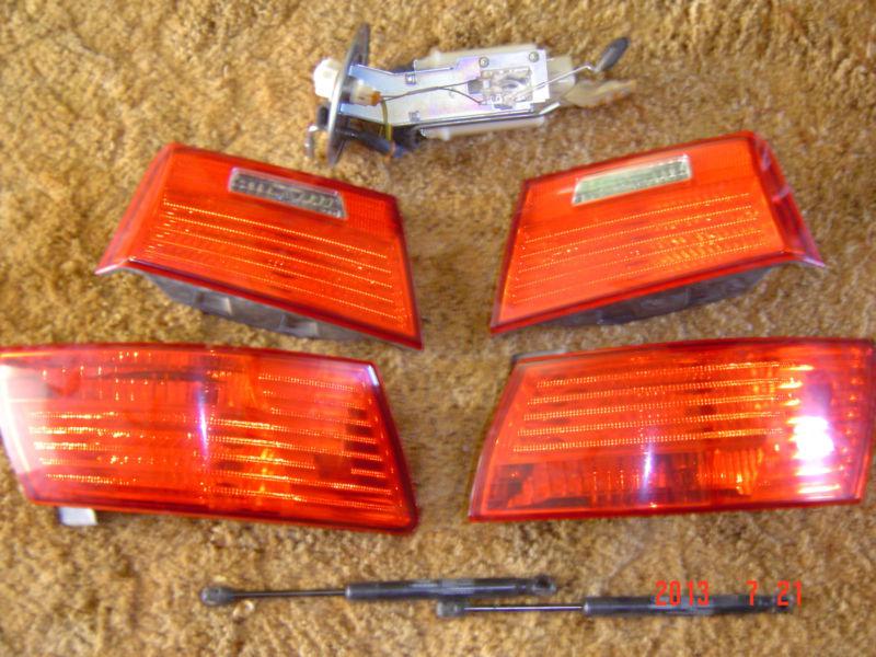 Hyundai sonataparts,rearlights(4),trunkshocks(cylinders),oemfuel pump,(2) hubcap