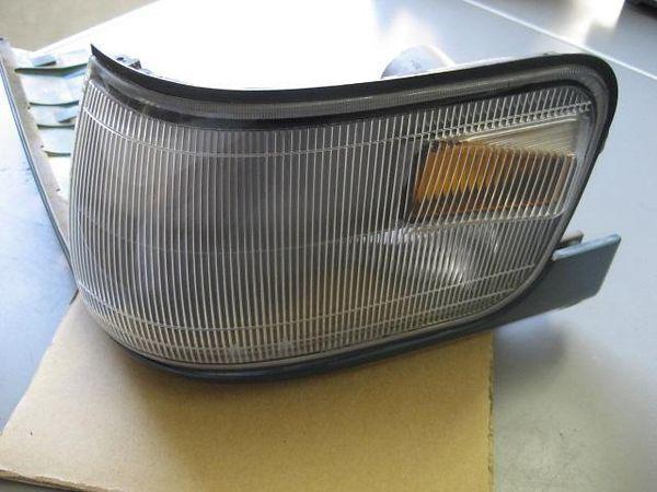 Mitsubishi delica 1993 left clearance lamp [0311100]