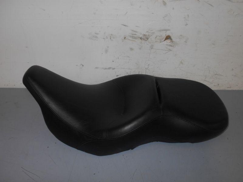 #6891 - 2003 03 04 harley touring ultra classic  dual seat