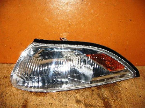 Toyota carina ed 1993 left clearance lamp [1411100]