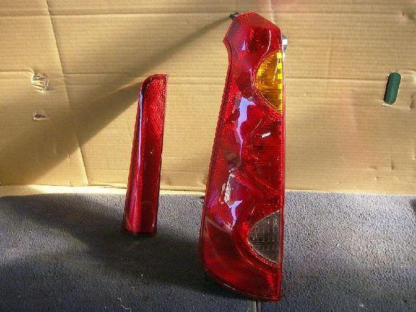 Nissan note 2008 rear left combination lamp [5215600]