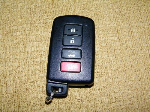 Preowned 4 button toyota key fob smart key keyless entry hyq14fba 14fba