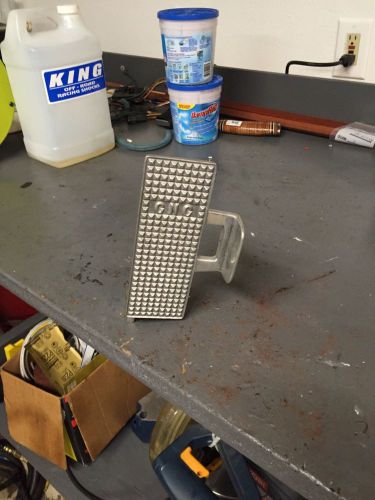 Cnc throttle pedal