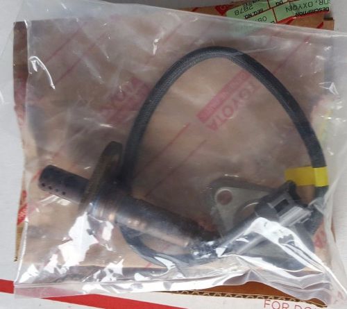 Oxygen sensor oem 1990-1991 toyota 4 runner   s002