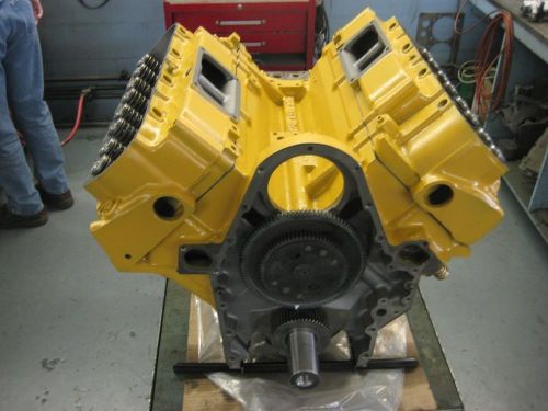 Caterpillar 3208 turbo marine diesel long block