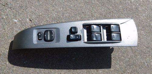 2004-2008 toyota prius driver side power window/mirror/lock switches 84820-47021