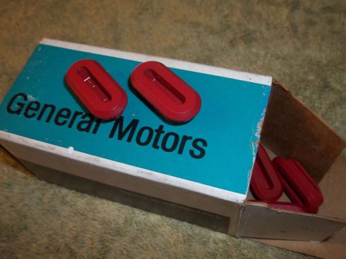 Nos 55 - 81 new gm brake drum ajuster plugs chevy impala gto 442 gs ss z28 gsx