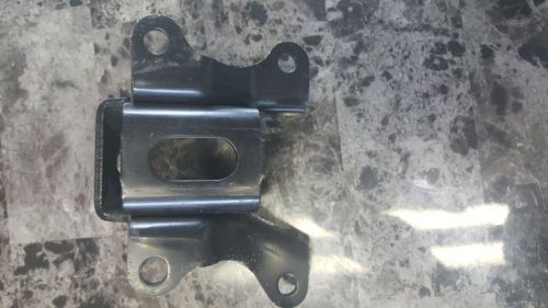 Toyota front bracket 4.0 liter engine new oem part 12311 31021