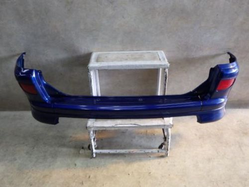 Toyota fun cargo 2003 rear bumper assembly [1115100]