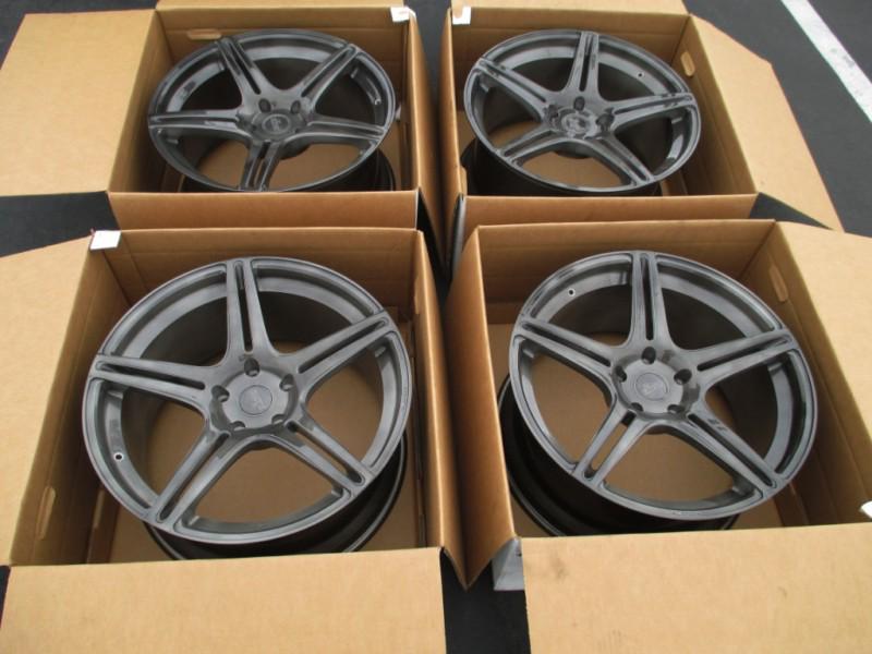 21" niche forged black / graphite jeep grand cherokee srt8 wheels hre oem 20 22