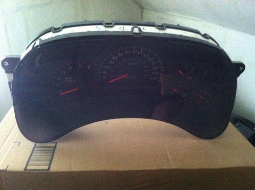 Instrument cluster 00-06 tahoe yukon silverado