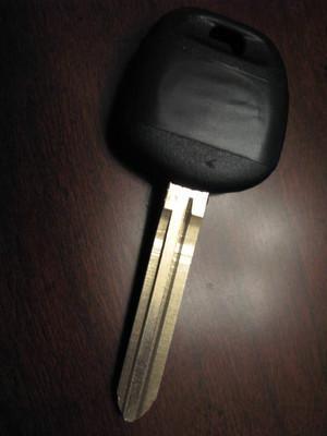 Uncut toyota ignition transponder blank key with chip tc