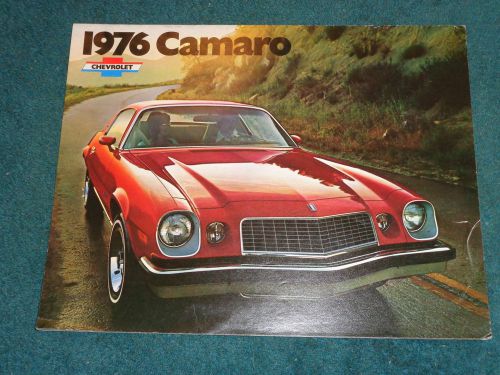 1976 chevrolet camaro sales brochure / original dealership item!!!