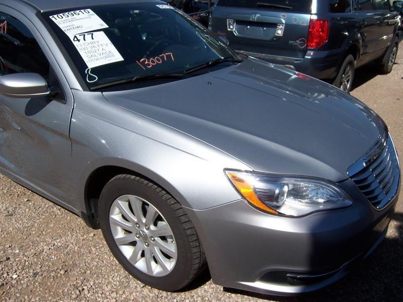 13 chrysler 200 side view mirror