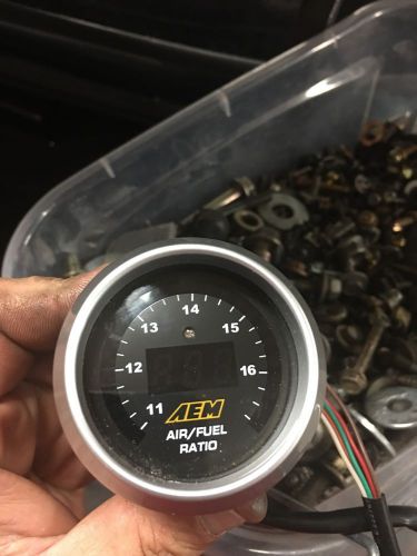 Aem wideband 35-8460 like new complete