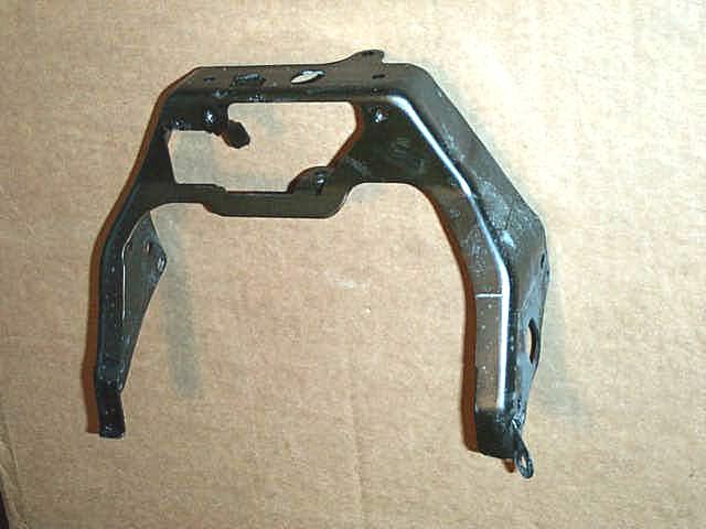 2003 honda chf50 metropolitan seat latch mount rear cross plate chf 50 2002-2005