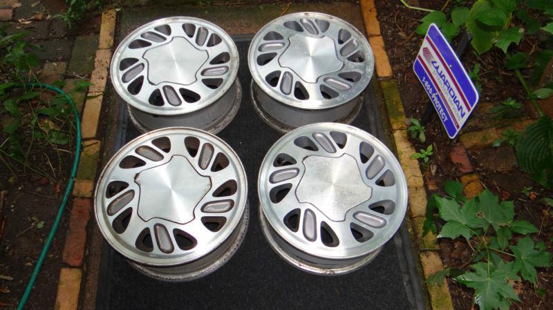 Set of 4  15" dodge caravan alloy rims - aly02013u35