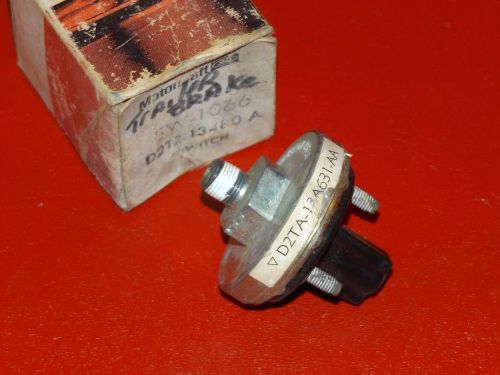 Nos 1972-1979 ford big truck trailer stop lamp switch d2tz-13480-a 73 74 75 76