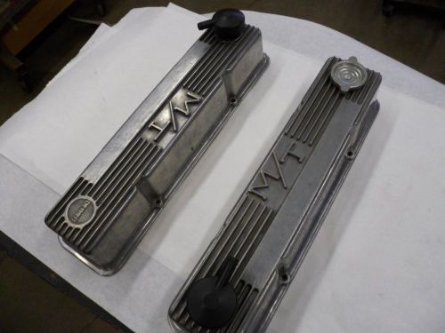 Valve covers  small block chevy  mikey thompson